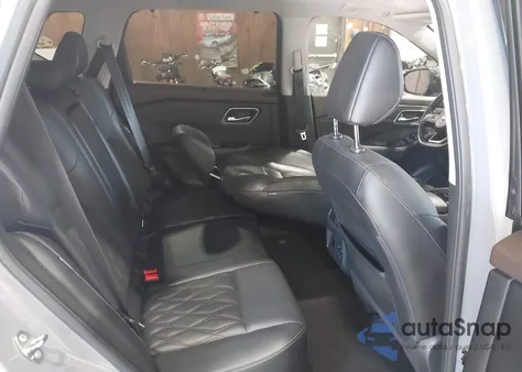 2021 Nissan Rogue Platinum Intelligent Awd z USA, uszkodzony, nr VIN JN8AT3DD8MW308275